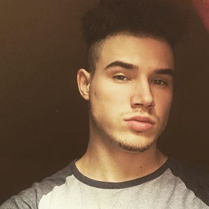 Meet your Posher, Jared